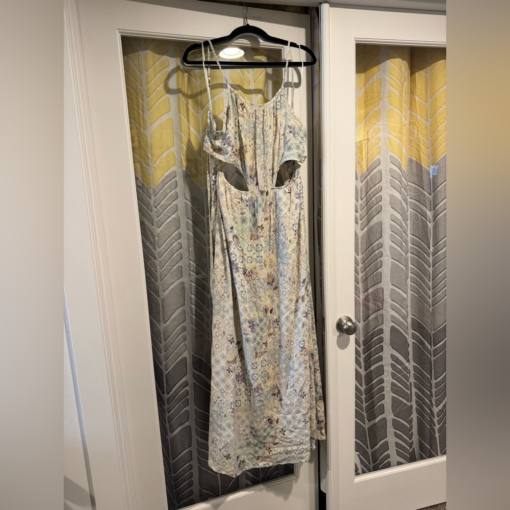 Floral Cutout Maxi Dress